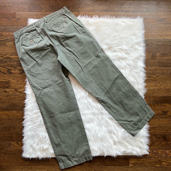Tommy Hilfiger Mens Chino Pants Green Pockets Classic Rise 100% Cotton 34 x 30 - Picture 2 of 8